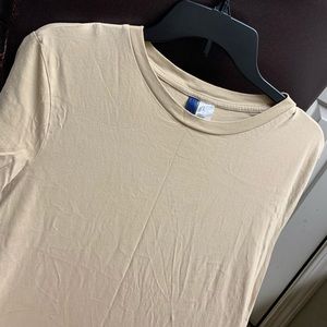 H&M Curved Hem T-Shirt